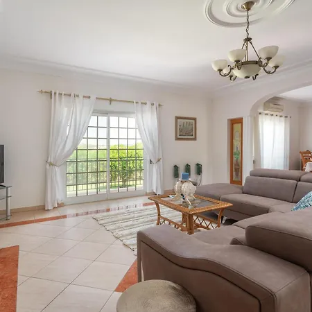 Villa Fonte Santa Quarteira