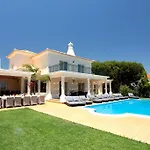 Fonte Santa Vila *