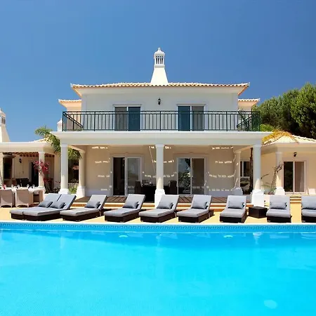 Fonte Santa Villa Quarteira