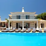 Fonte Santa Villa Quarteira